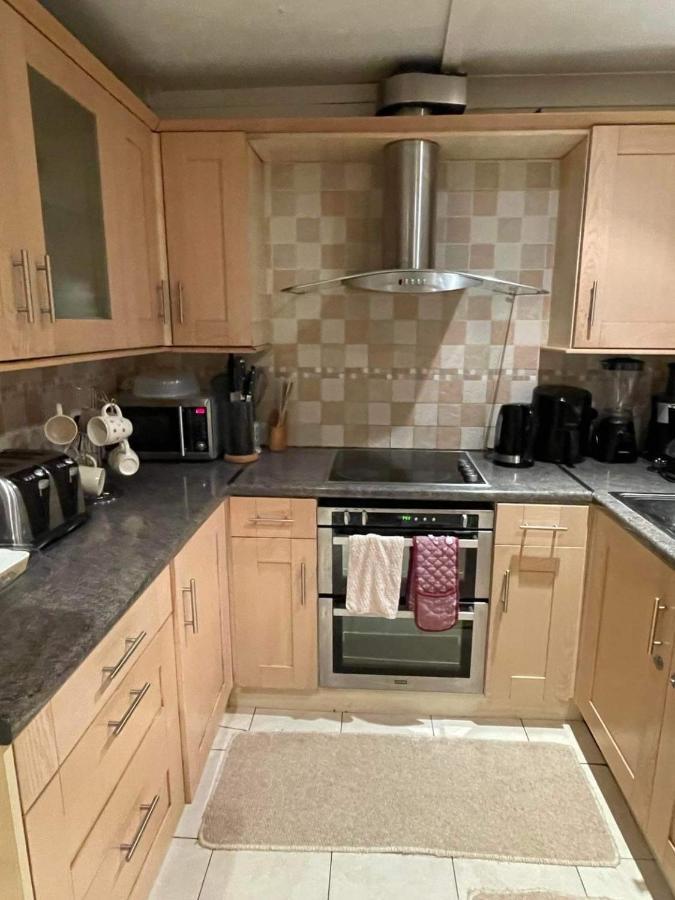 Cozy Homestay 克罗伊登 外观 照片
